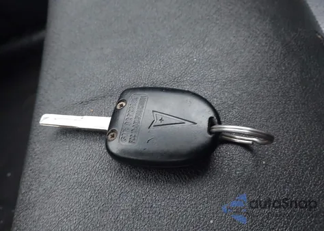 2005 Pontiac Gto z USA, uszkodzony, nr VIN 6G2VX12U05L456312